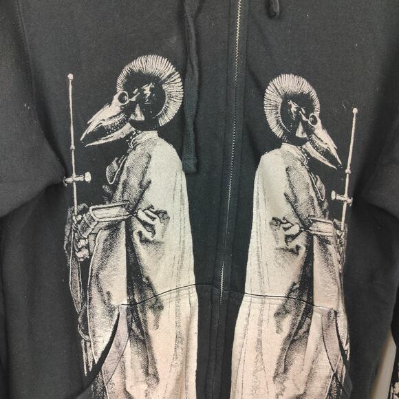 S Blackcraft Ram Priest Hoodie - Picture 2 of 10